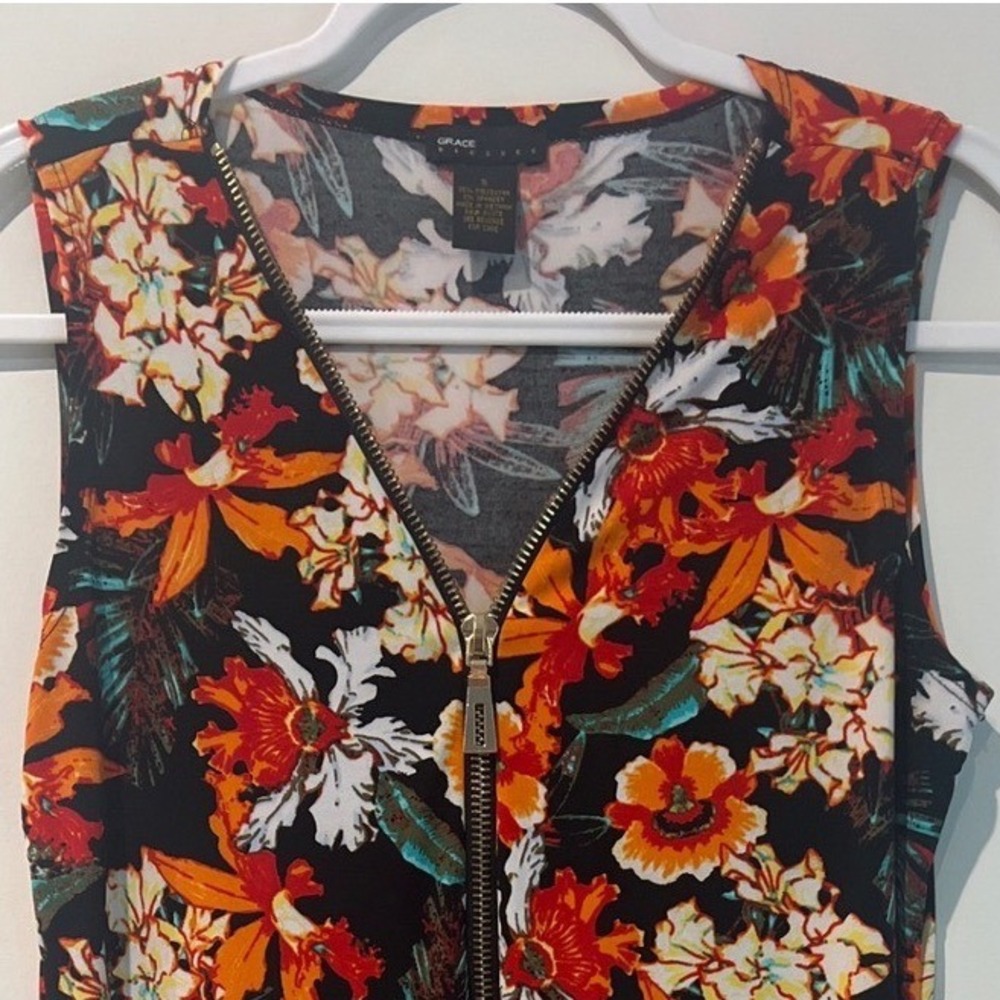 Grace Dresses Women's Black Floral V-Neck Sleeveless Zipper Dress Size S‎